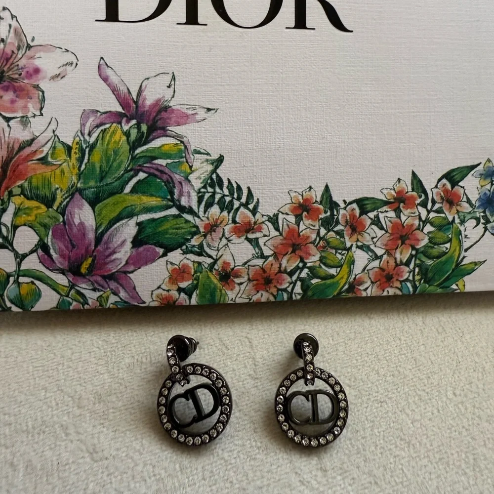 Dior Petit CD Earrings Black -Finish Metal and Crystals